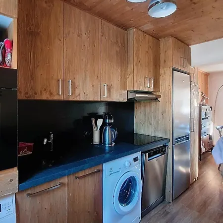 1 De Rochebrune B * Megève